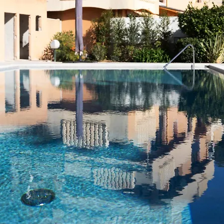 Monaco Country Park 1 Bed * Rocabruna